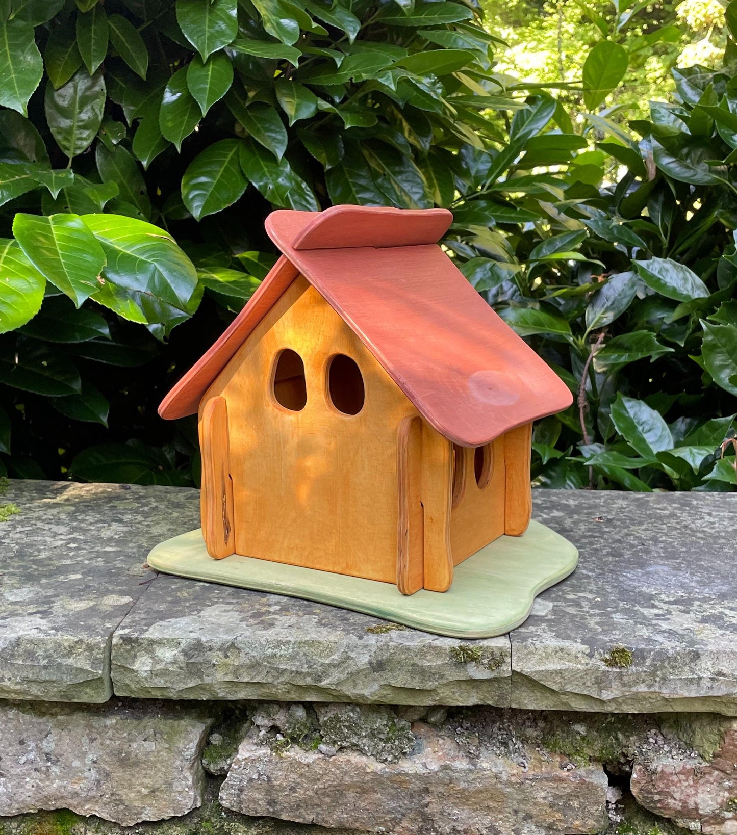 Bauernhaus Orange/Rubinrot