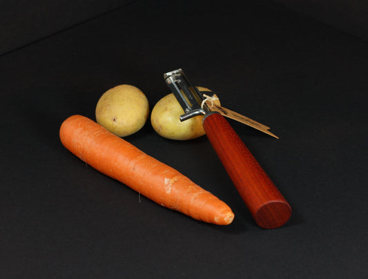 Pendelschäler mit Padouk