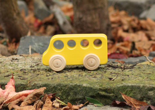 Holz-Bus gelb
