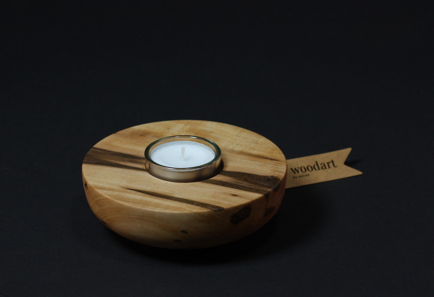 Teelichthalter aus Lindenholz