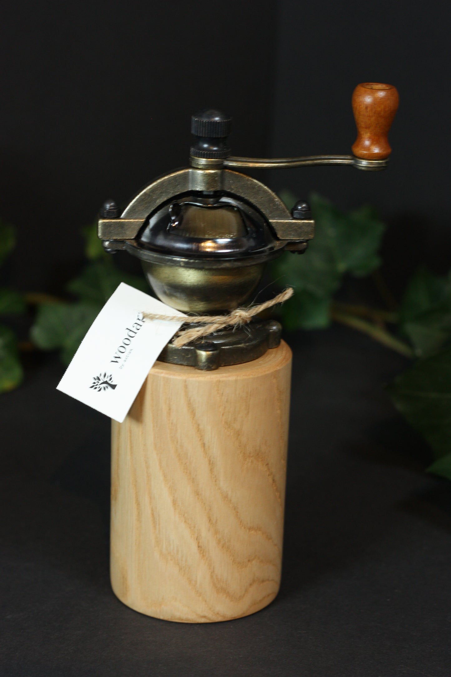 Salz- und Pfeffermühle aus Eiche