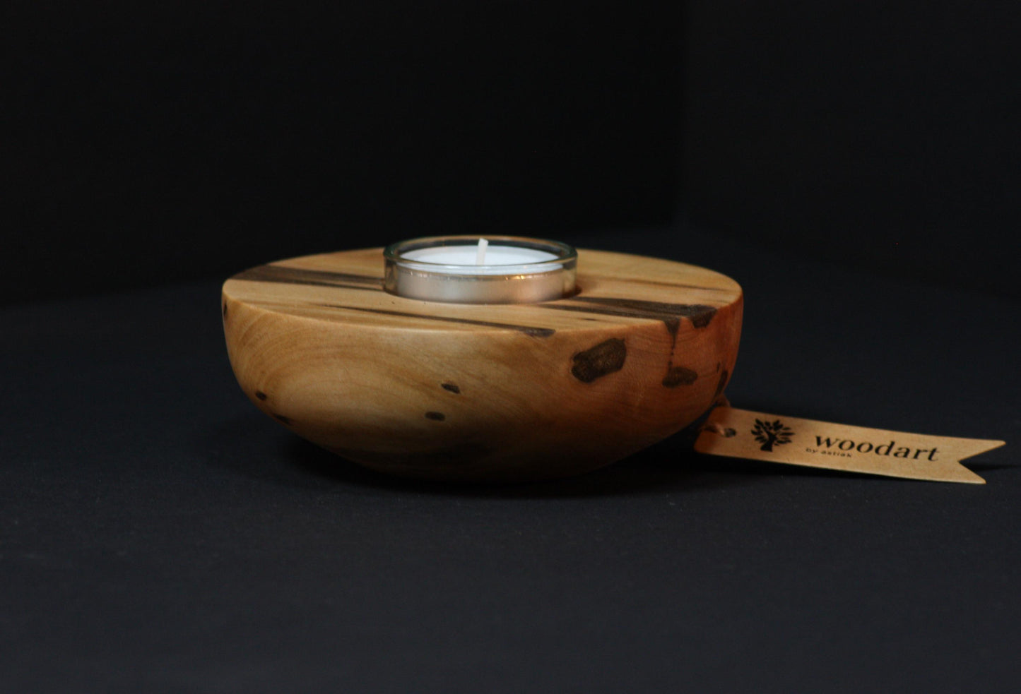 Teelichthalter aus Lindenholz