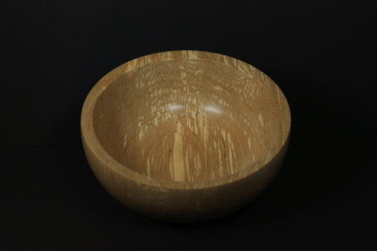 Handgemachte Schüssel aus Buchenholz