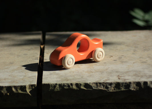 Holzauto Orange