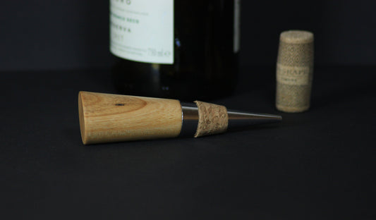 Flaschenverschluss aus Kirschbaumholz