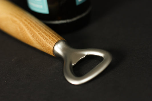Design Flaschenöffner/Kapselheber mit Robinienholz