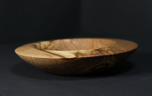 Handgemachte Schale aus Buchenholz