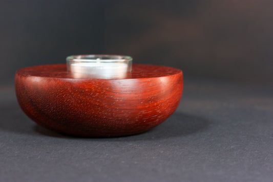 Teelichthalter aus Padouk