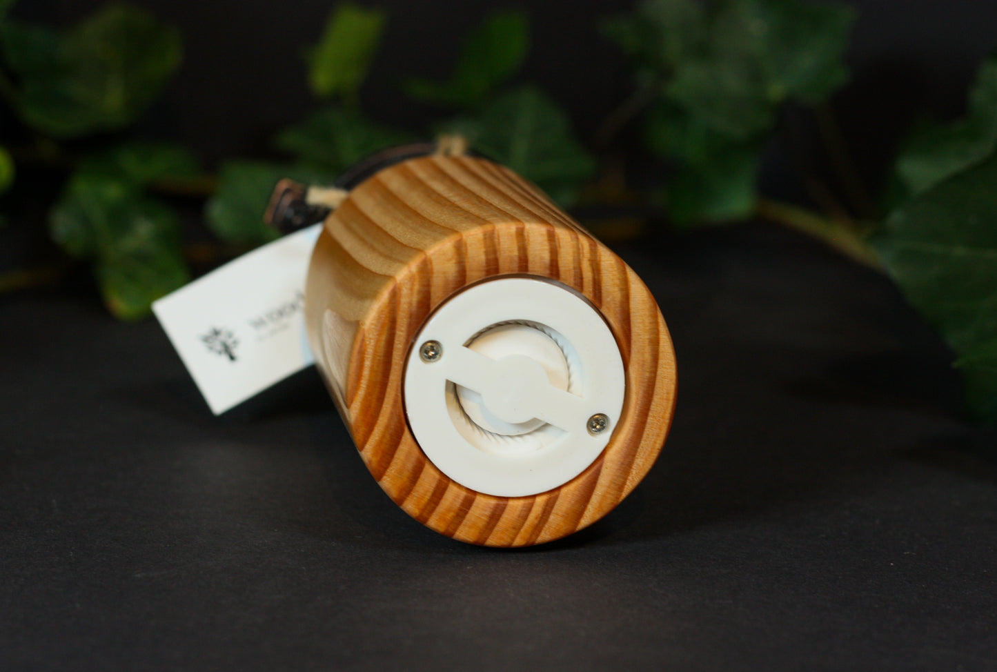 Salz- und Pfeffermühle aus Douglasie