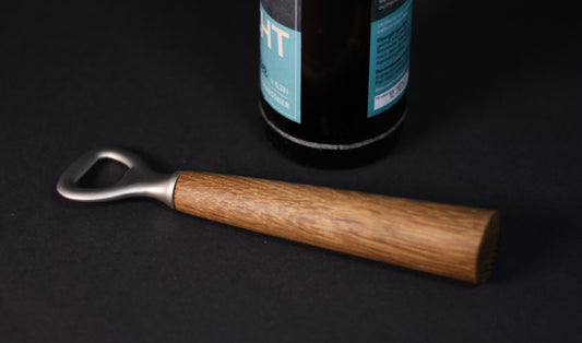 Design Flaschenöffner/Kapselheber mit Eichenholz