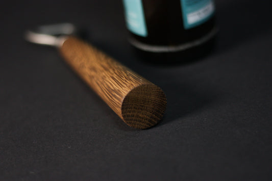 Design Flaschenöffner/Kapselheber mit Eichenholz