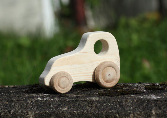 Holz-Traktor