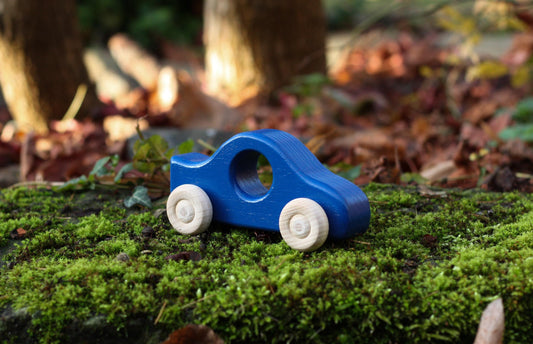 Holzauto Kobaltblau