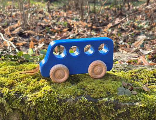 Holz-Bus Blau